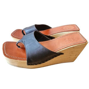 Brown's ID Women's Boho Leather Wooden Wedge Sandal Size EU 39.